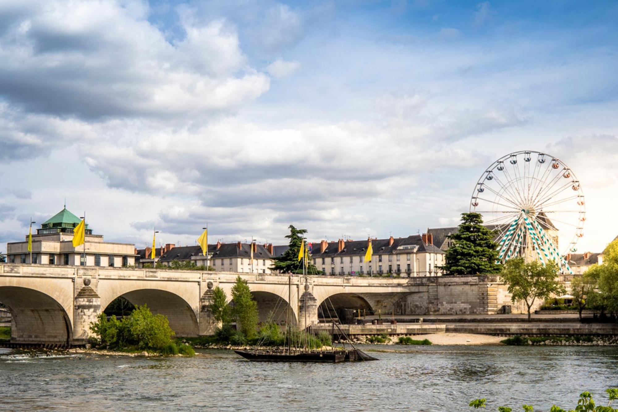 Tres Beau Studio Quartier Cathedrale Bord De Loire Tours Exterior foto